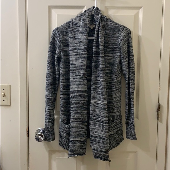 Aritzia Wilfred Flaubert Cardigan - Picture 2 of 5